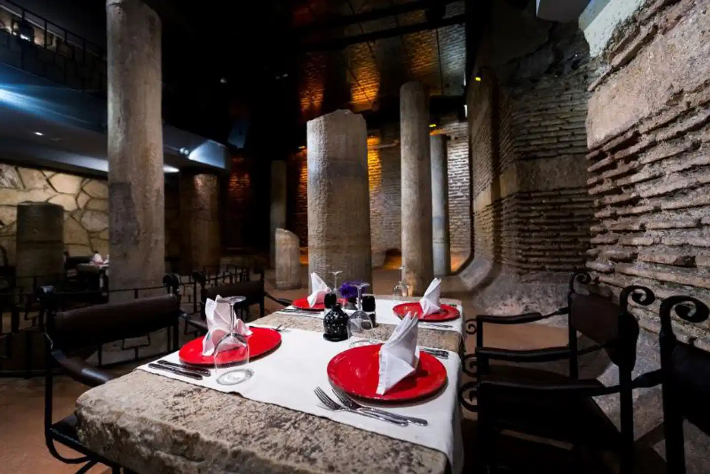 Antik Hotel Restaurant