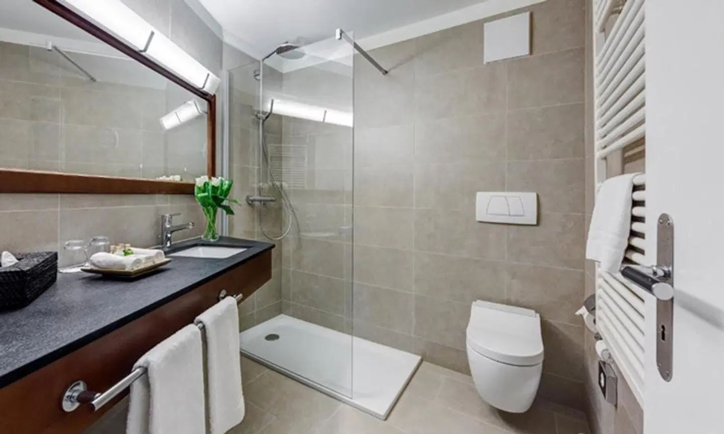 Suitenhotel Parco Paradiso Badezimmer