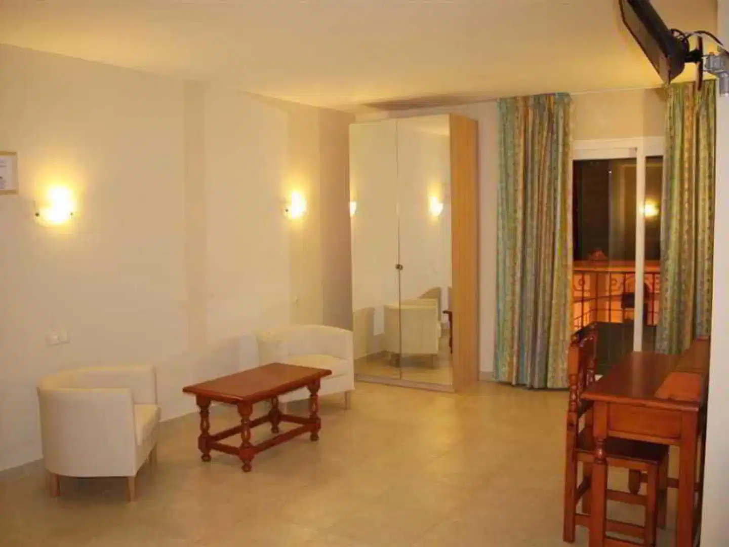 IGH Eliseos Wohnbeispiel