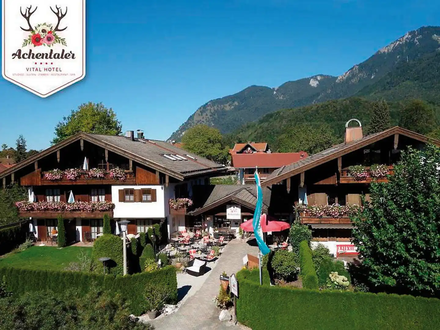 DEVA Achentaler Vitalhotel Aussenansicht