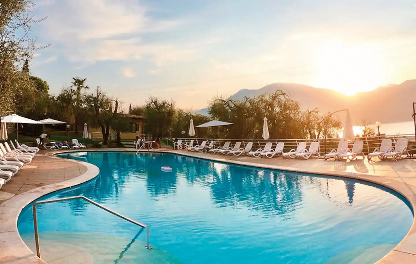 Villaggio Casa e Lago Pool