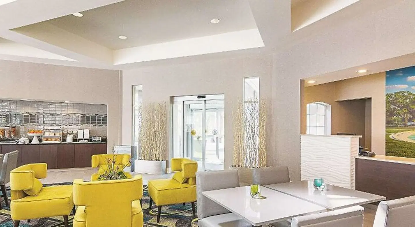 La Quinta Inn & Suites by Wyndham Orlando UCF LOUNGE_LOBBY
