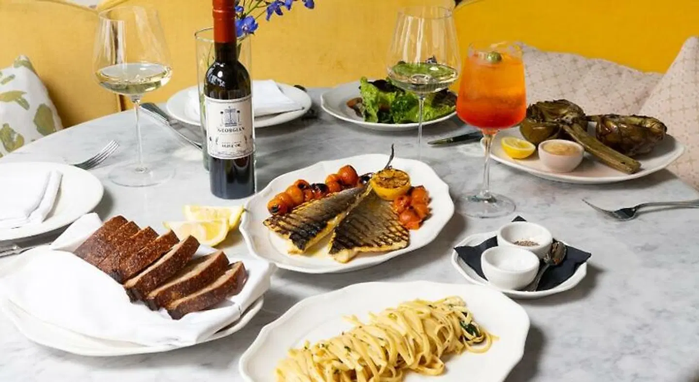 The Georgian Hotel Restaurant