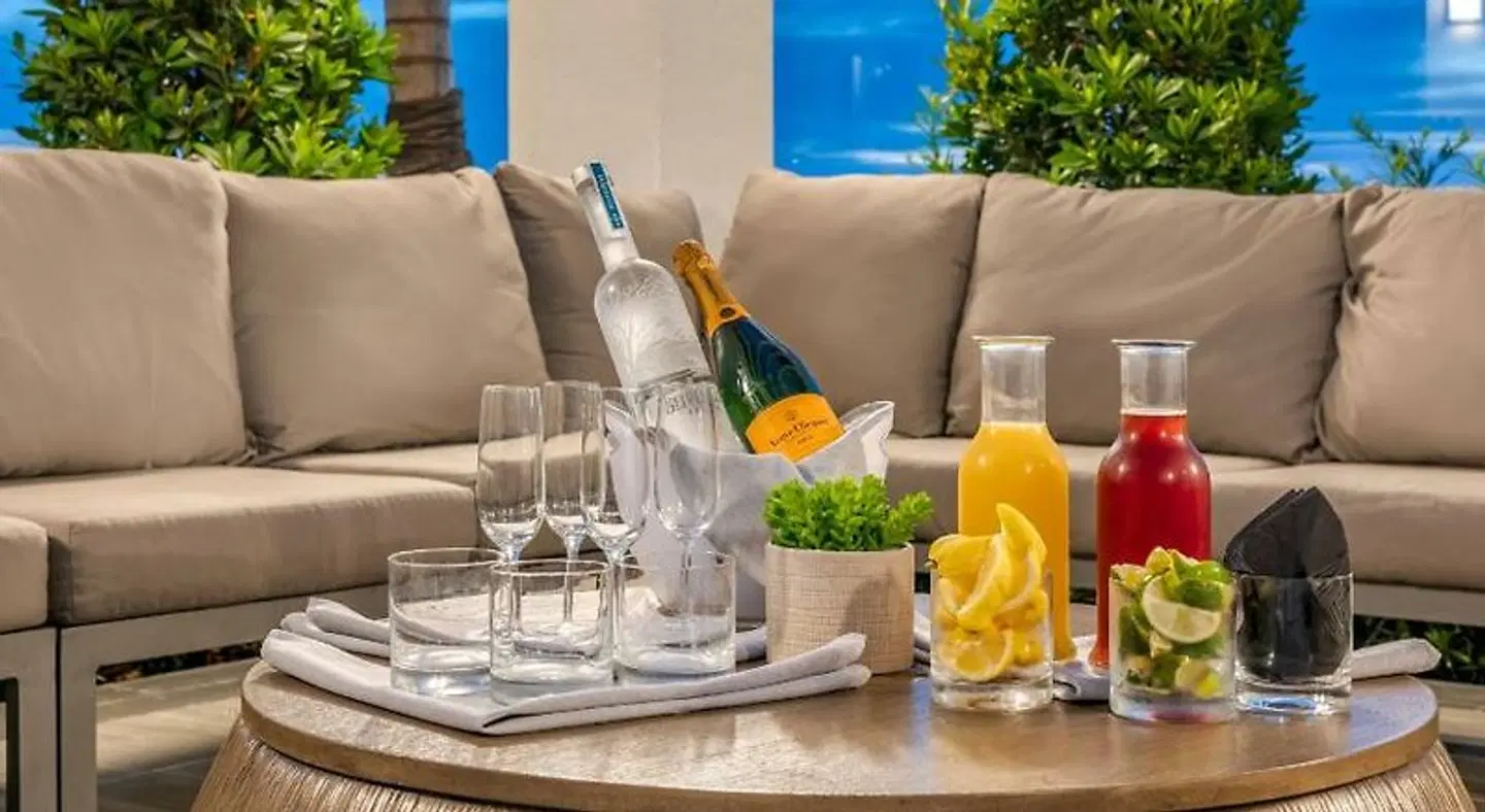 Courtyard by Marriott Fort Lauderdale Downtown Restaurant