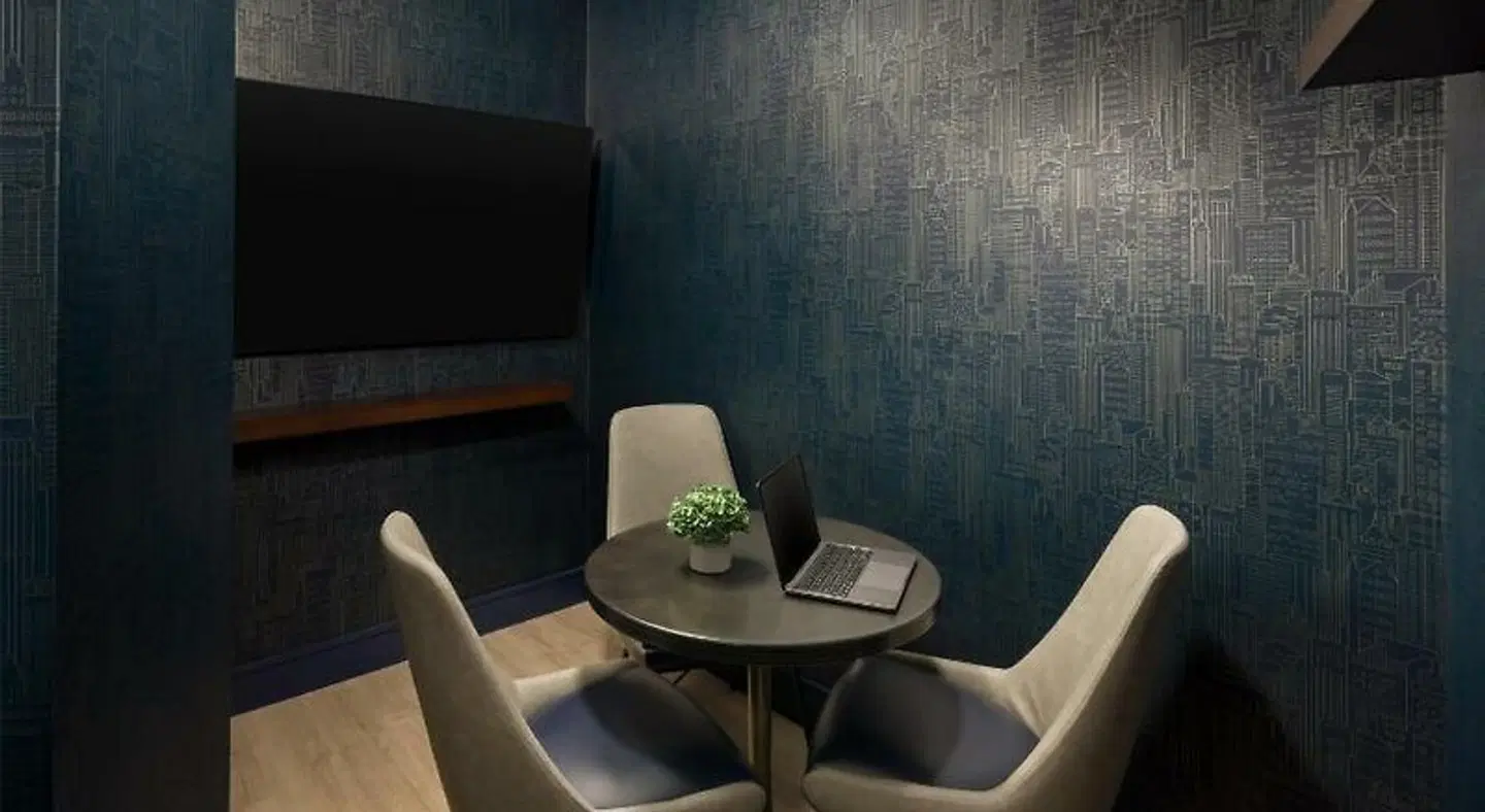 Hilton Boston Back Bay HEALTH_BEAUTY