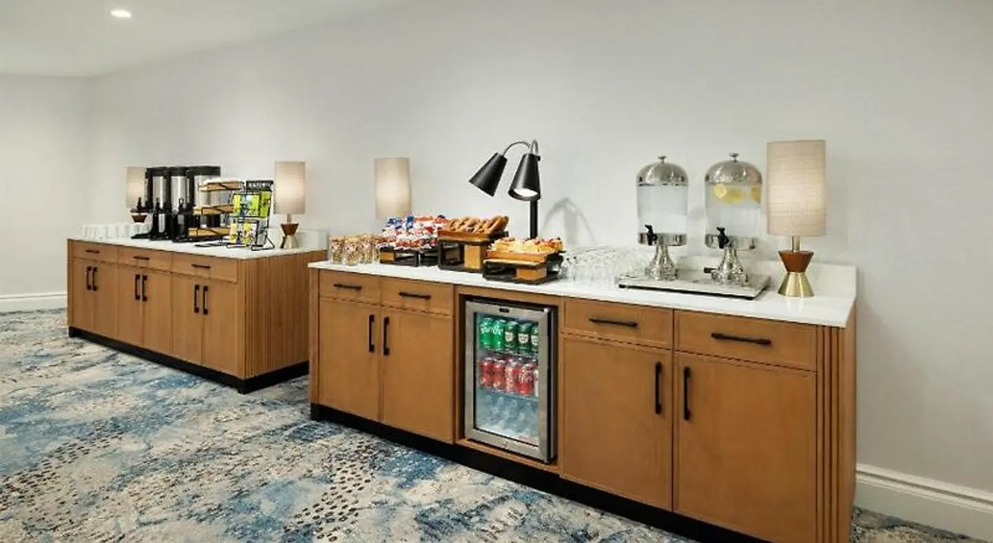 Hilton Boston Back Bay ROOM_EXAMPLE