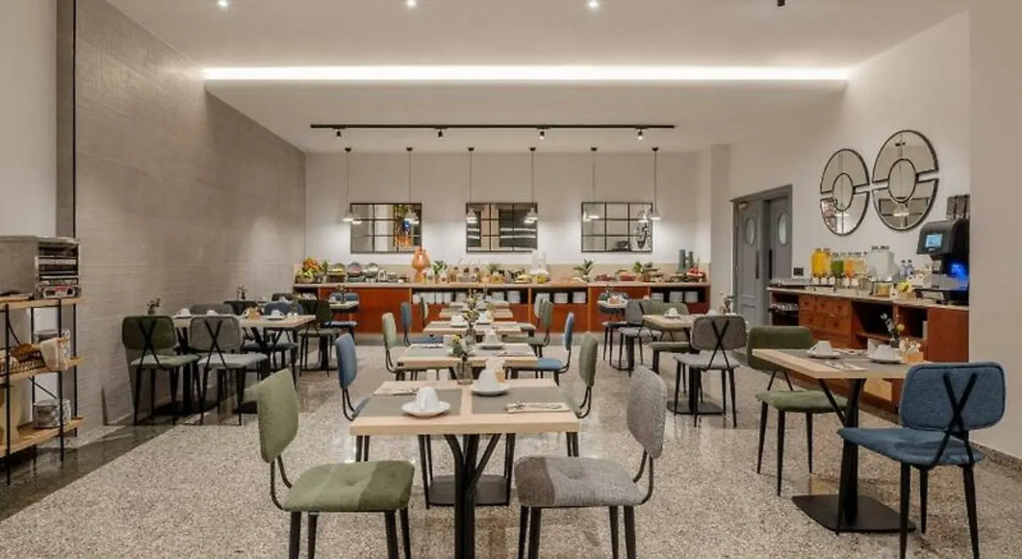 Hotel Santiago Plaza Affiliated by Meliá Restaurant