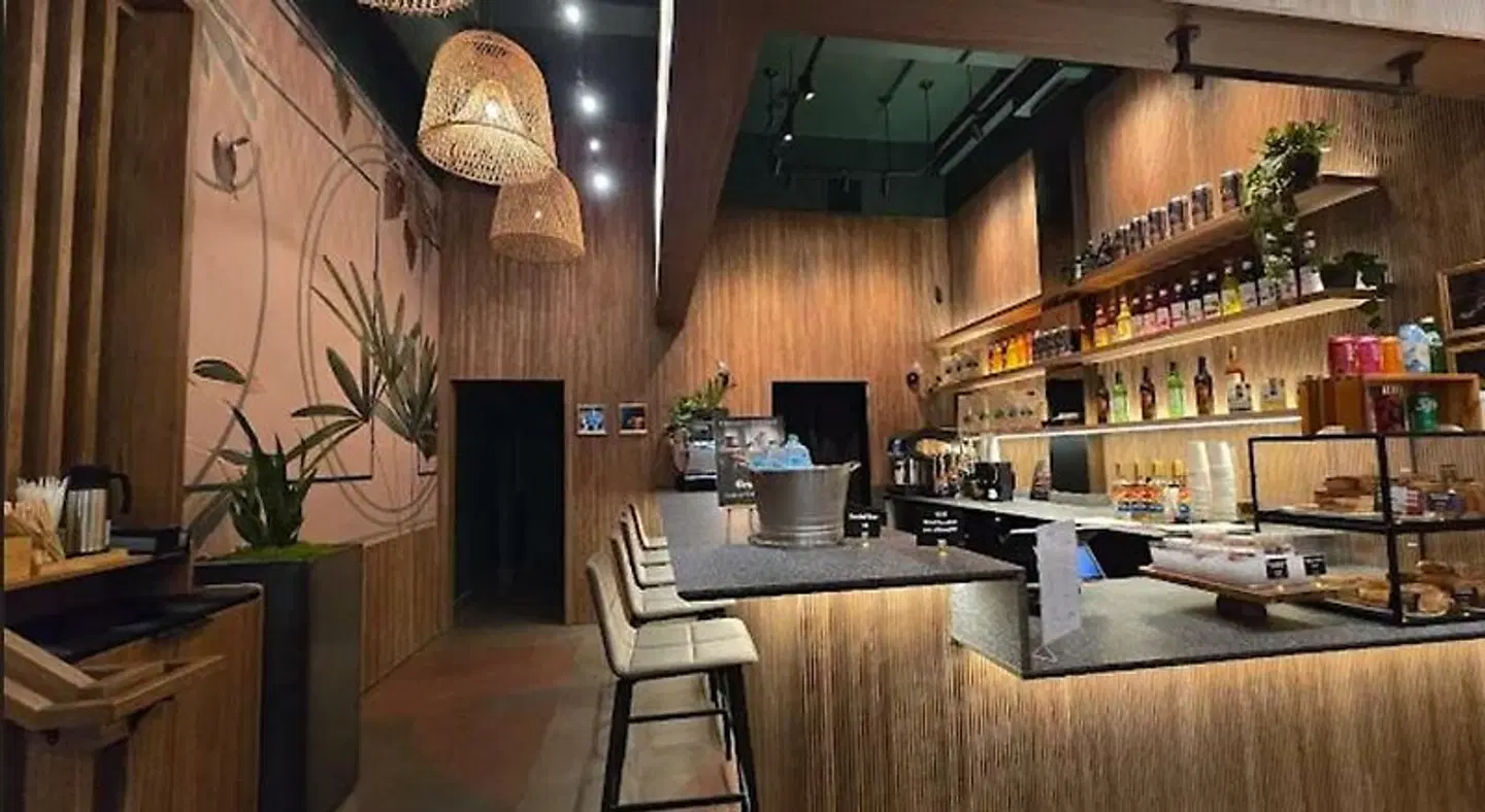 Stratford Bar