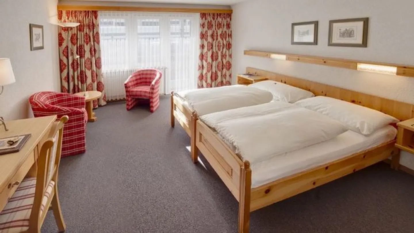 Sarazena ROOM_EXAMPLE