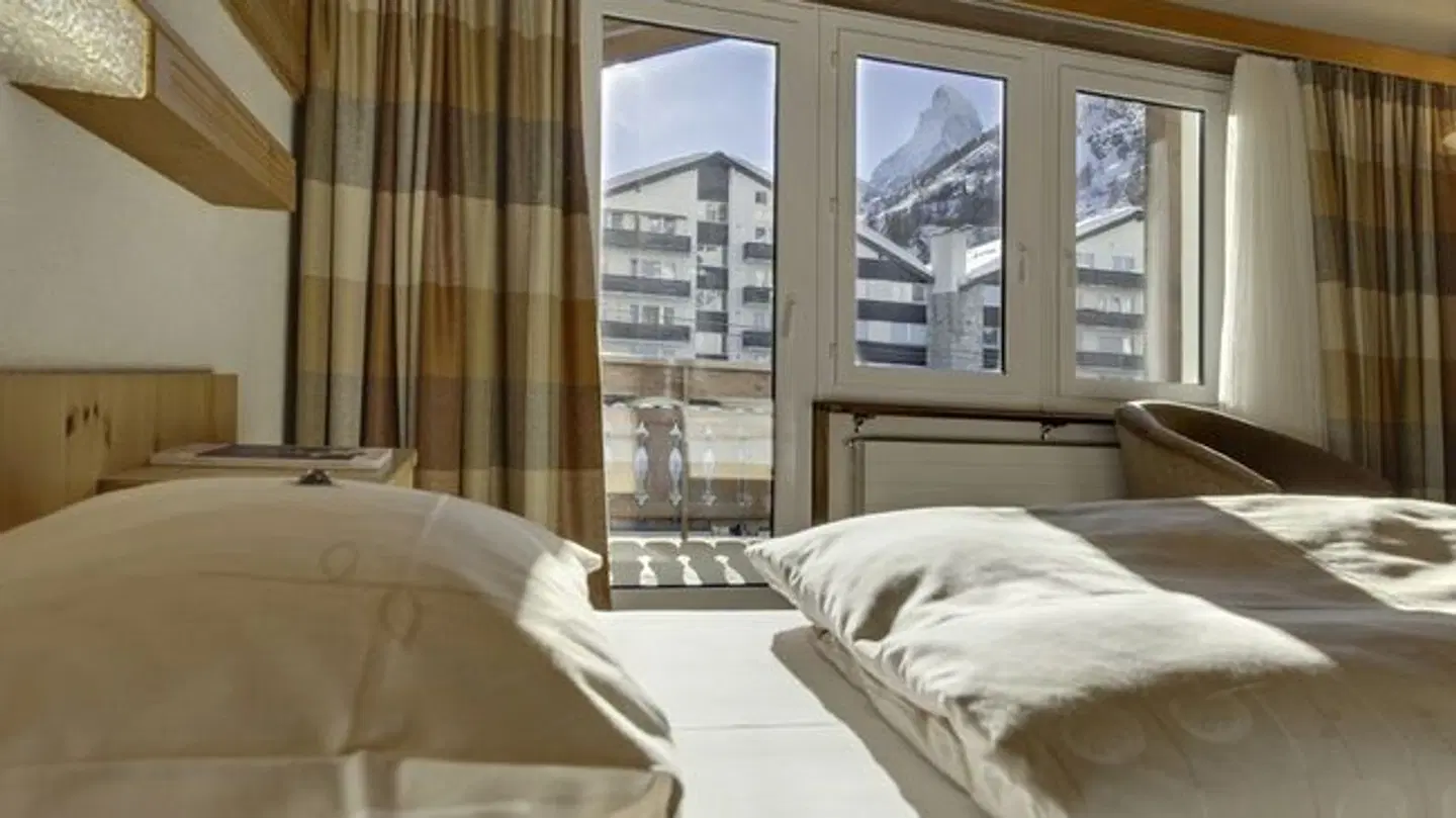 Sarazena ROOM_EXAMPLE