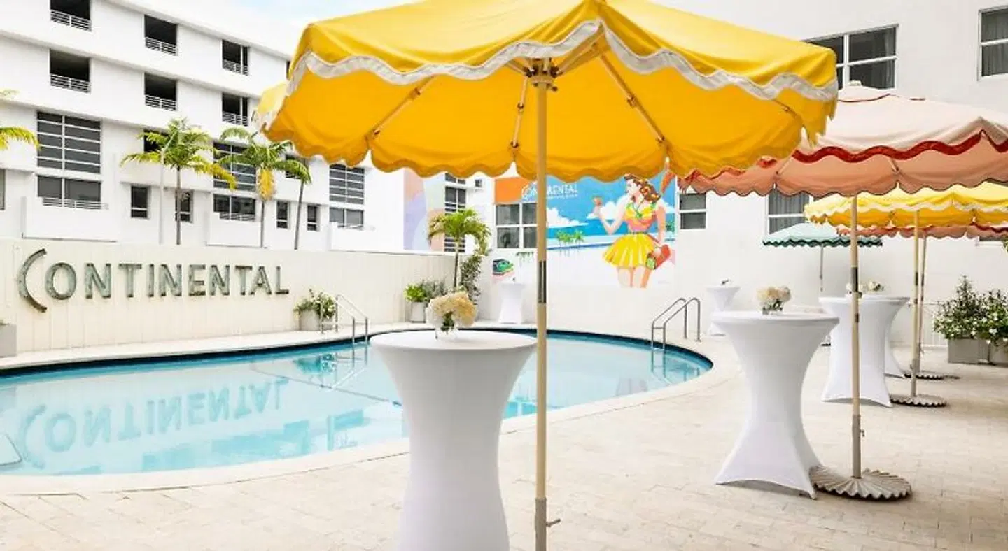 Hotel Continental Miami Beach, Tapestry Collection By Hilton Hallenbad