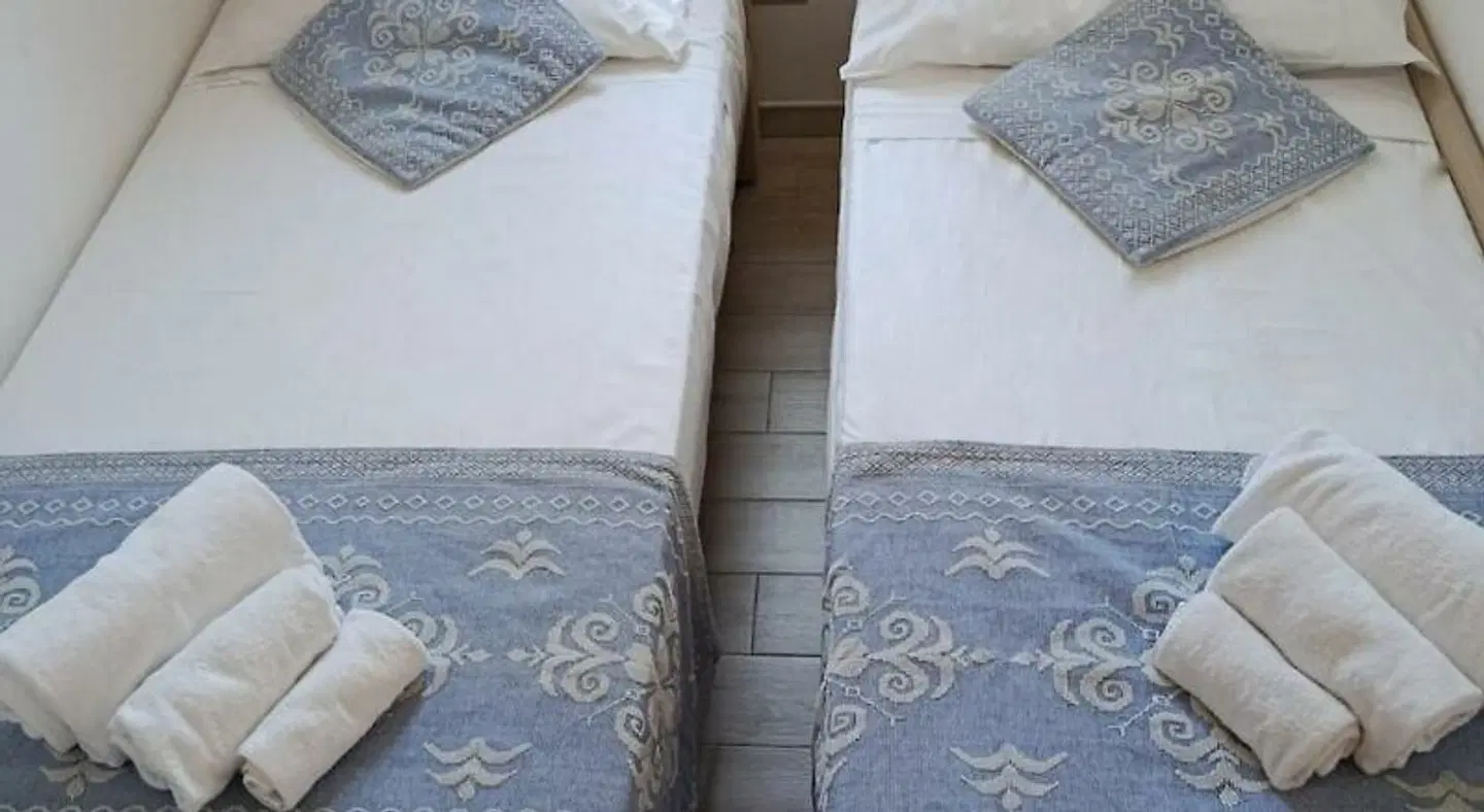 ALMA DI ALGHERO APARTMENTS ROOM_EXAMPLE