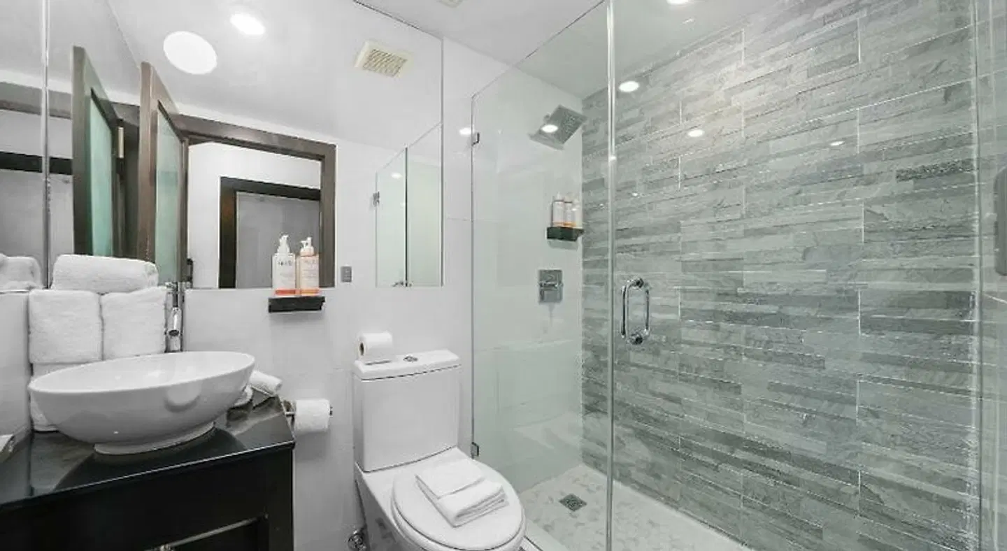 Metropole Suites South Beach Badezimmer