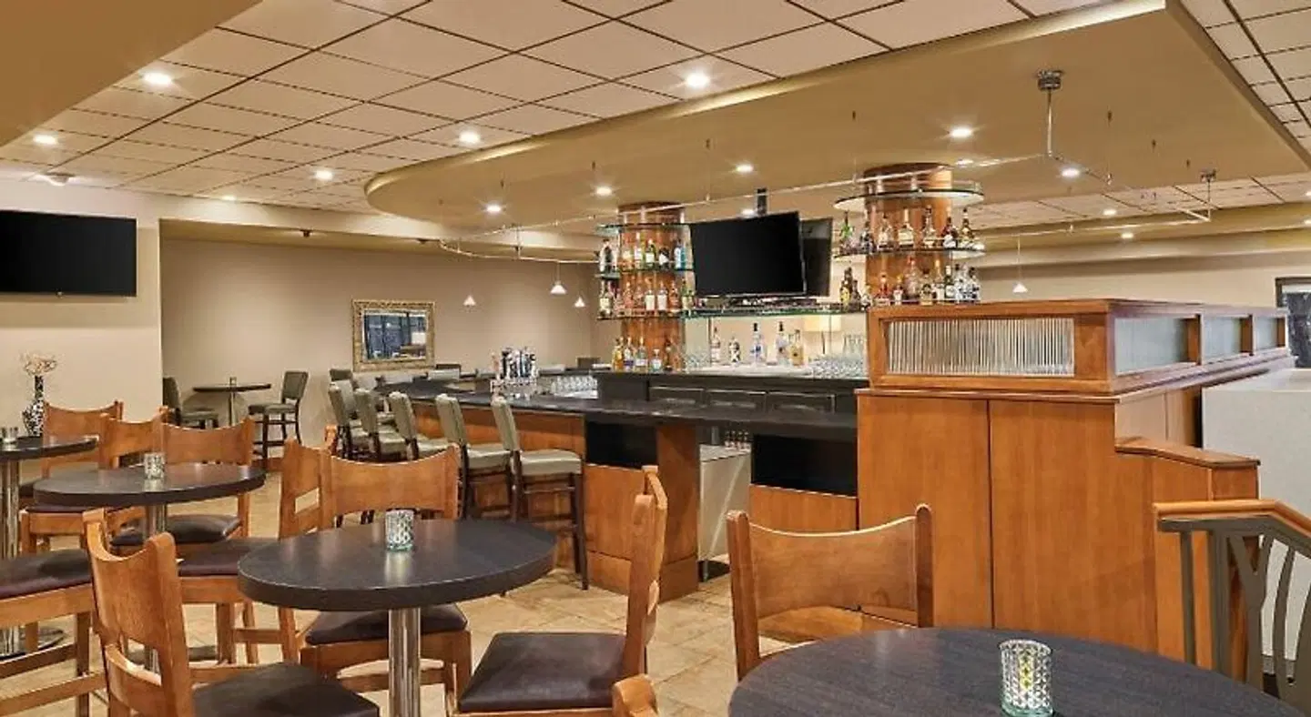 Sheraton Hotel Denver Tech Center Bar