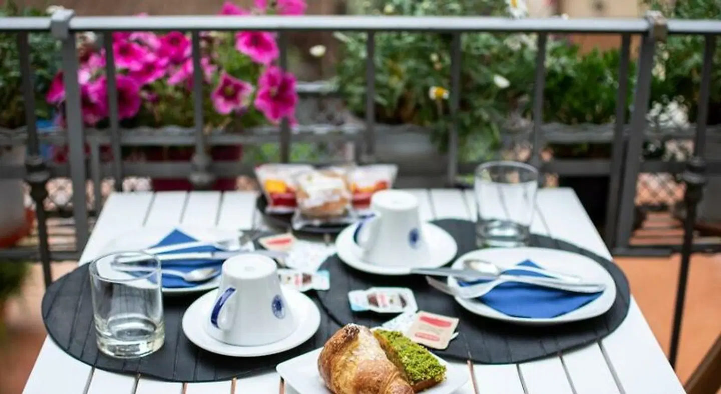 B&B Opera Restaurant