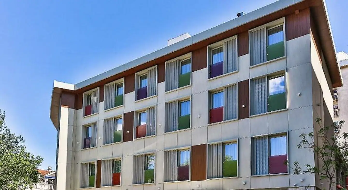 Carine Hotel Centar EXTERIOR