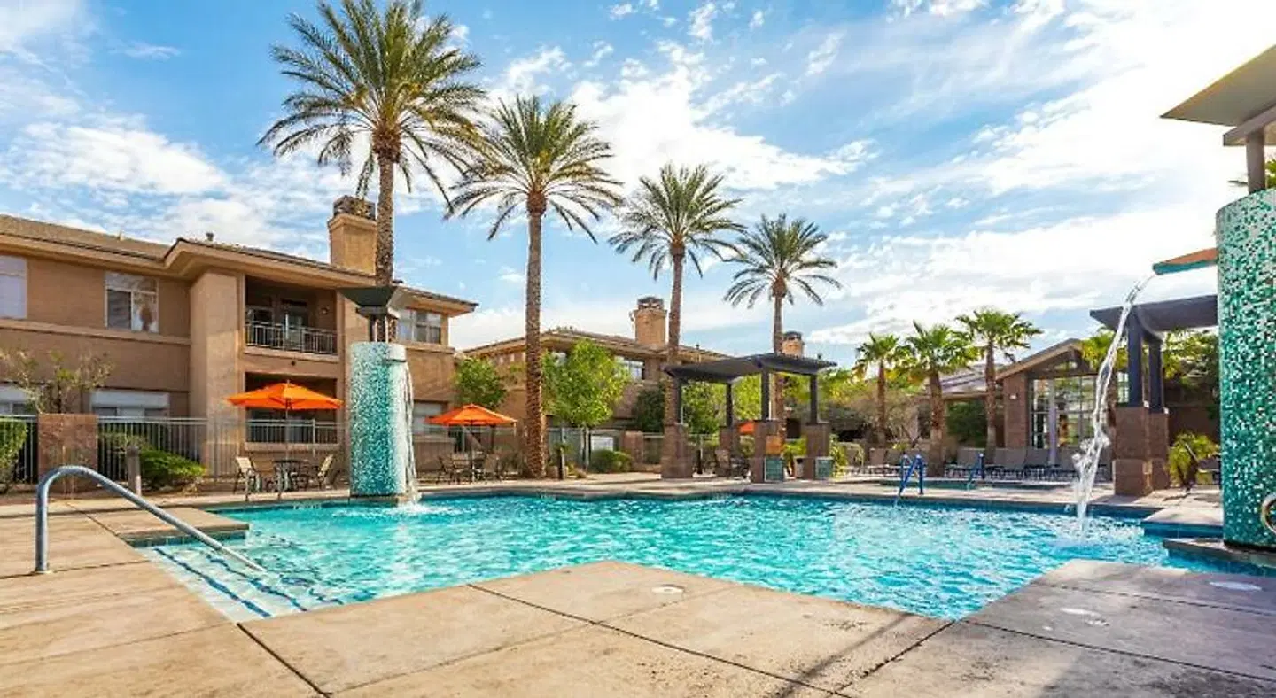 The Cliffs at Peace Canyon OUTDOOR_POOL