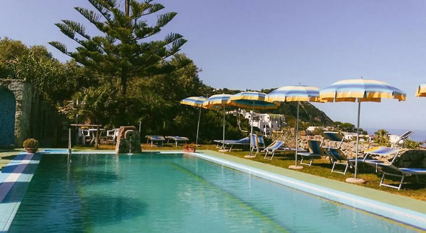 Villa Cimmentorosso OUTDOOR_POOL