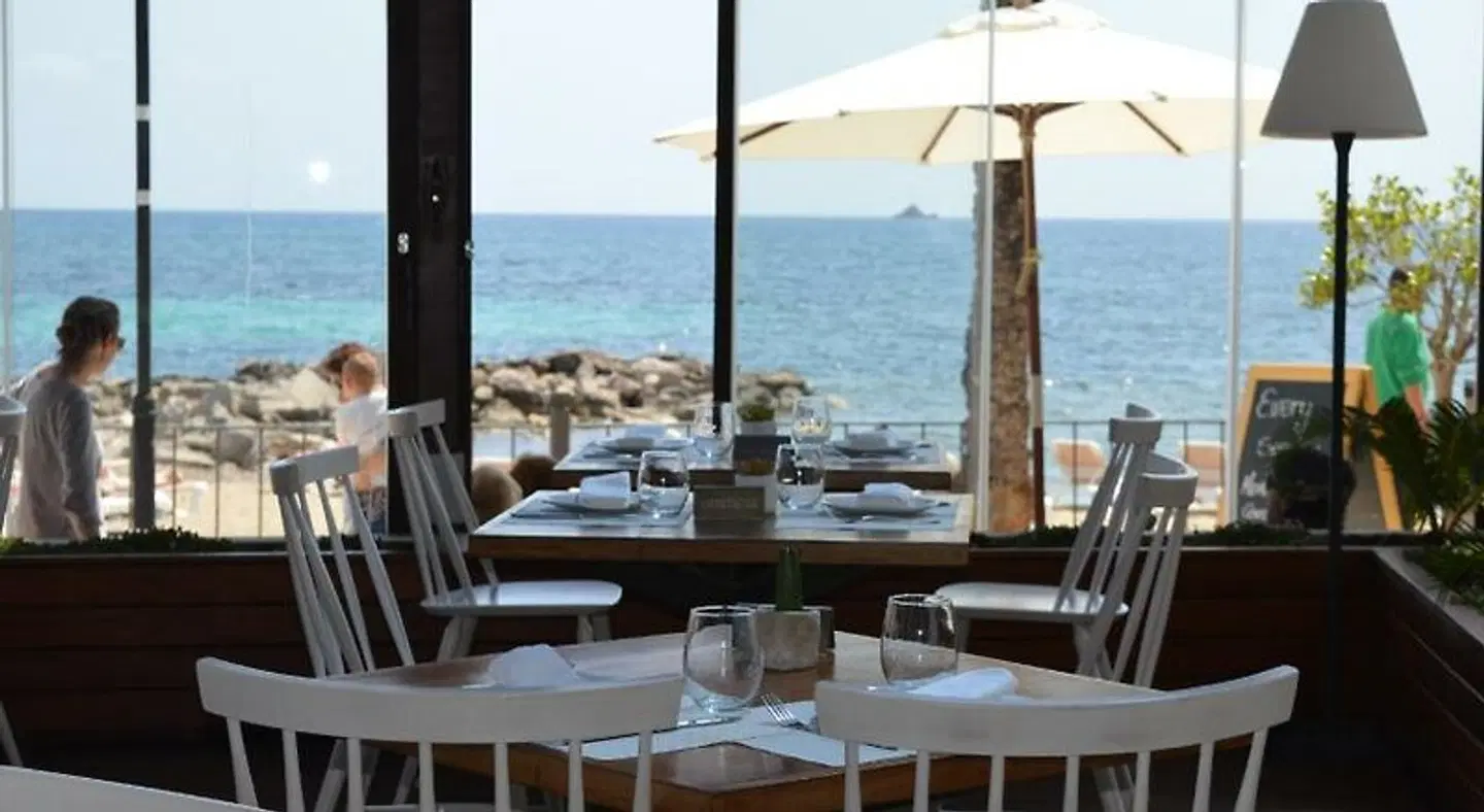 Llobet A Restaurant