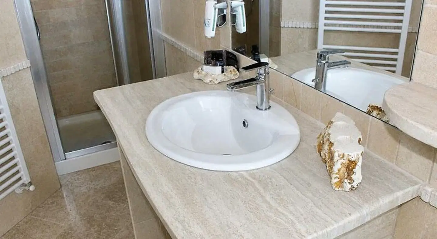 Regia Hotel Badezimmer