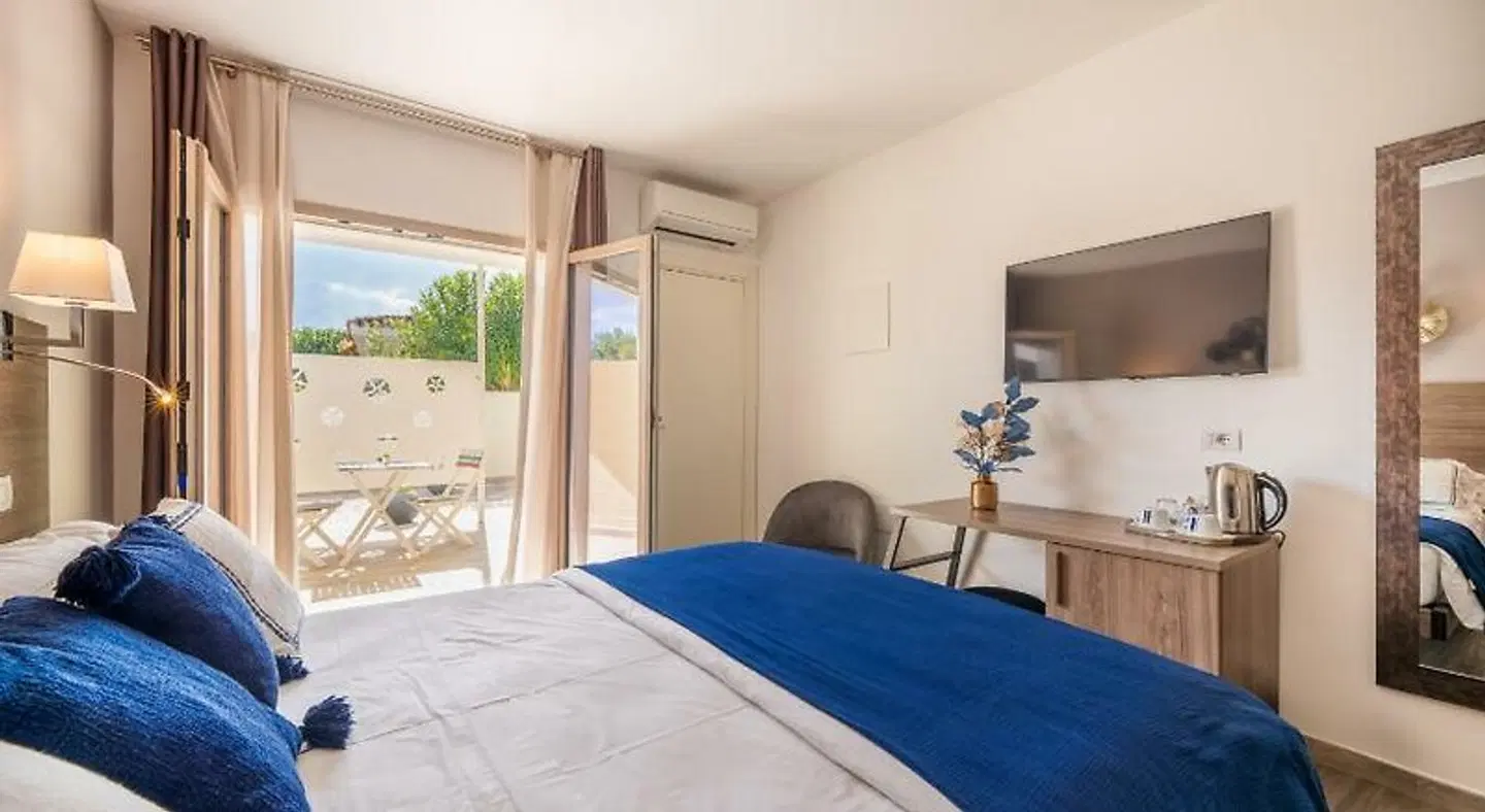 Suimi's Hotel ROOM_EXAMPLE