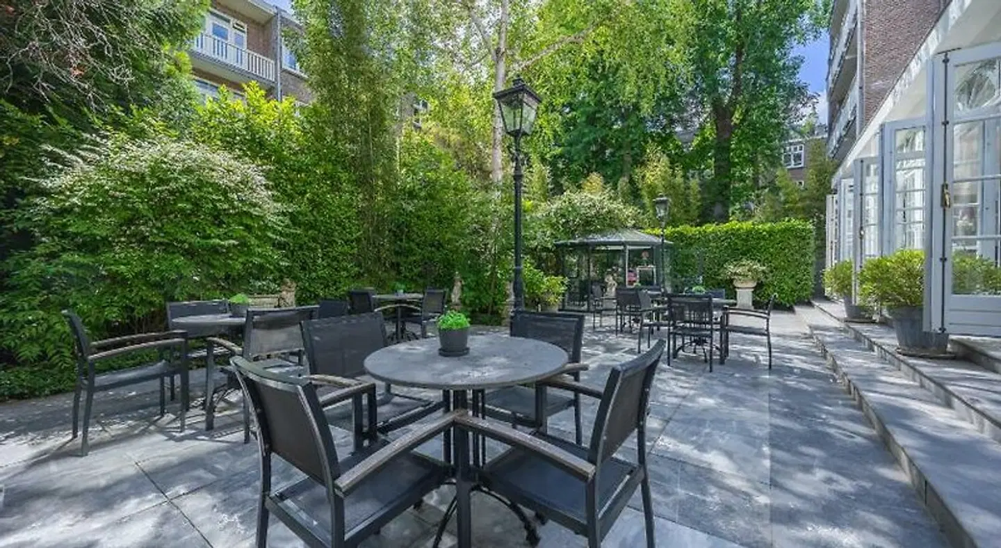 Apollofirst Boutique Hotel Amsterdam Terrasse