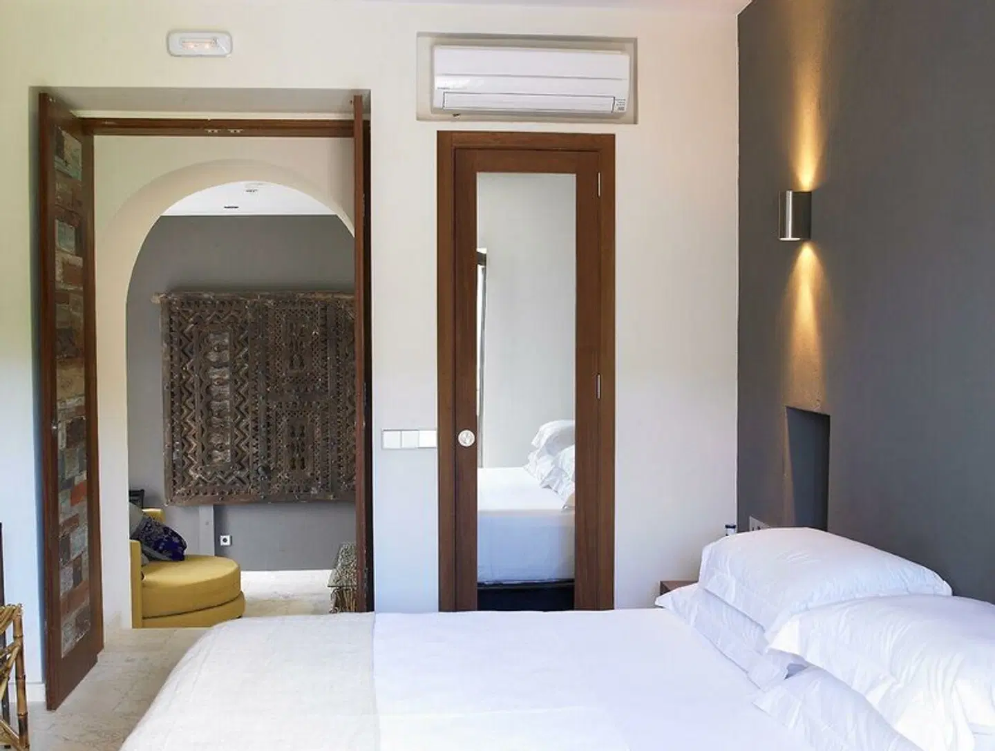 Rural The Giri Residence & Spa