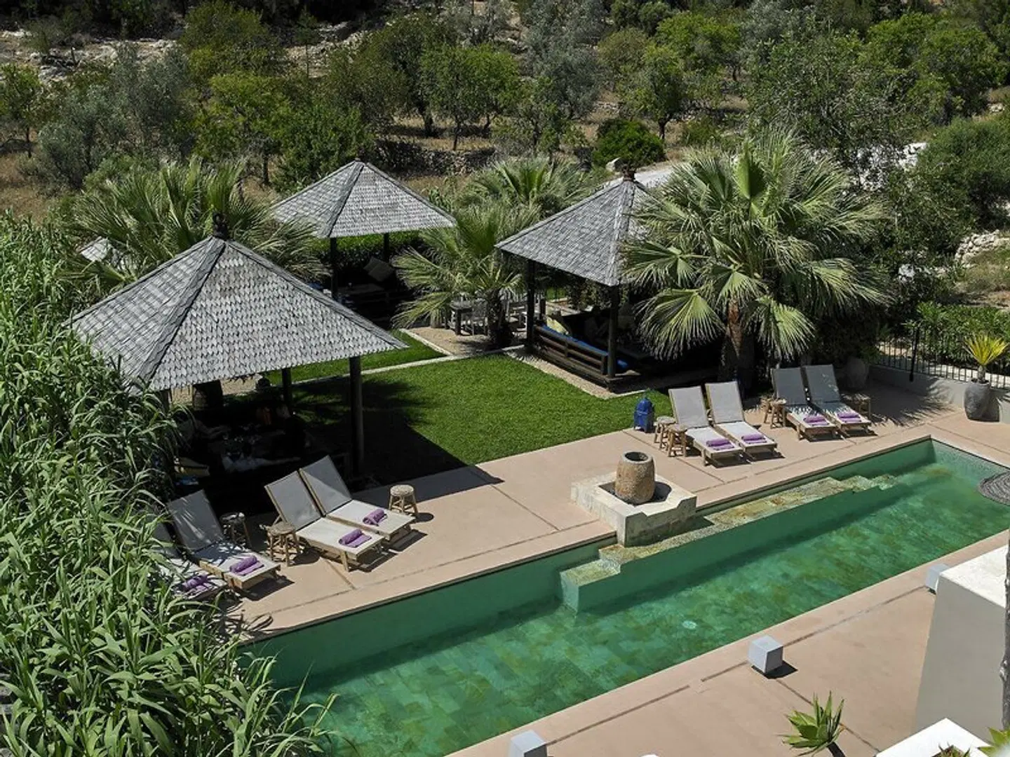 Rural The Giri Residence & Spa