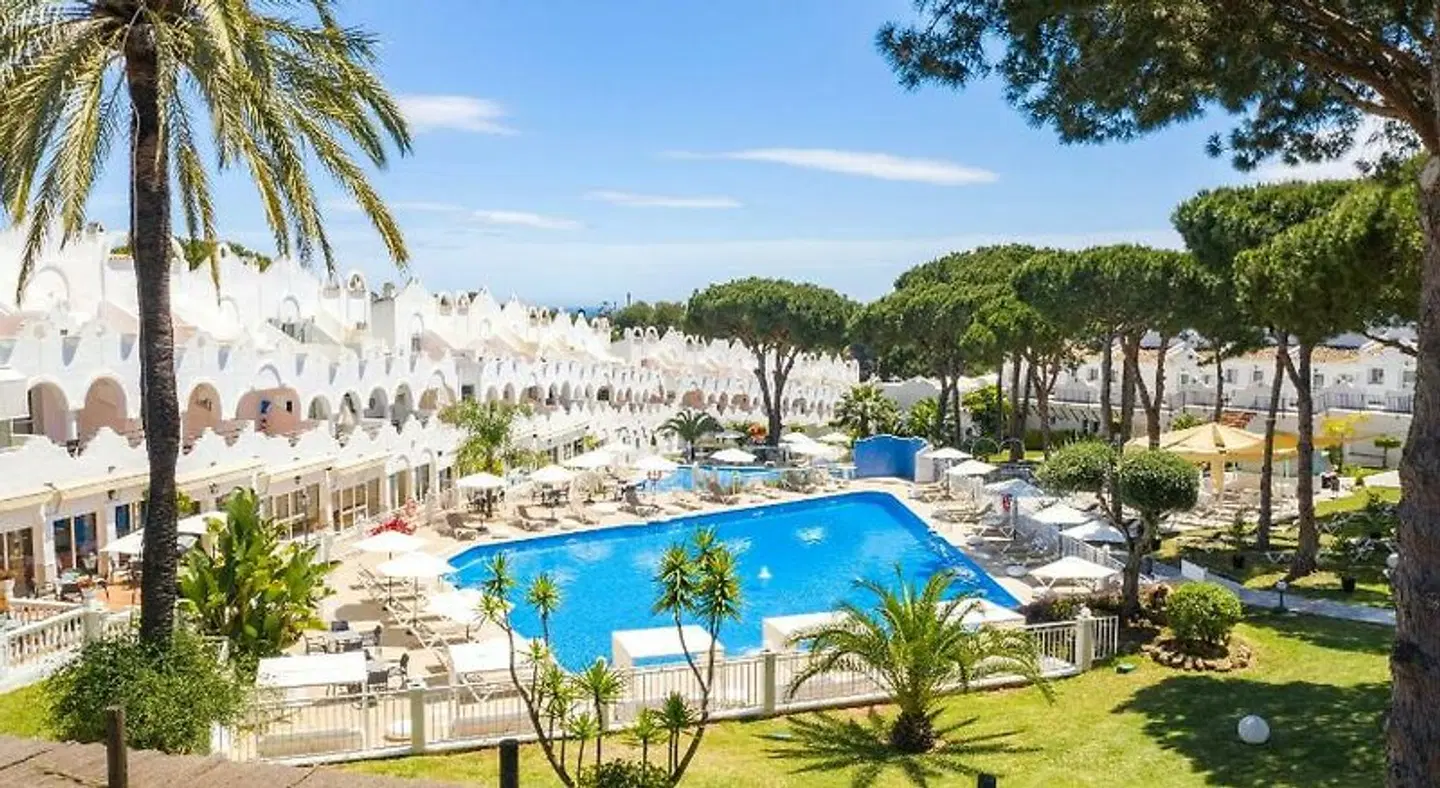 VIME La Reserva de Marbella OUTDOOR_POOL