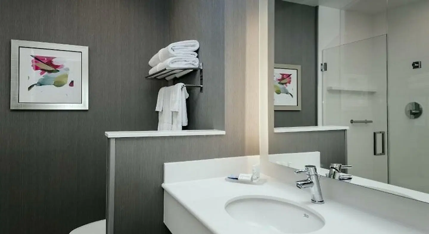 Fairfield by Marriott Inn & Suites Grand Mound Centralia Badezimmer
