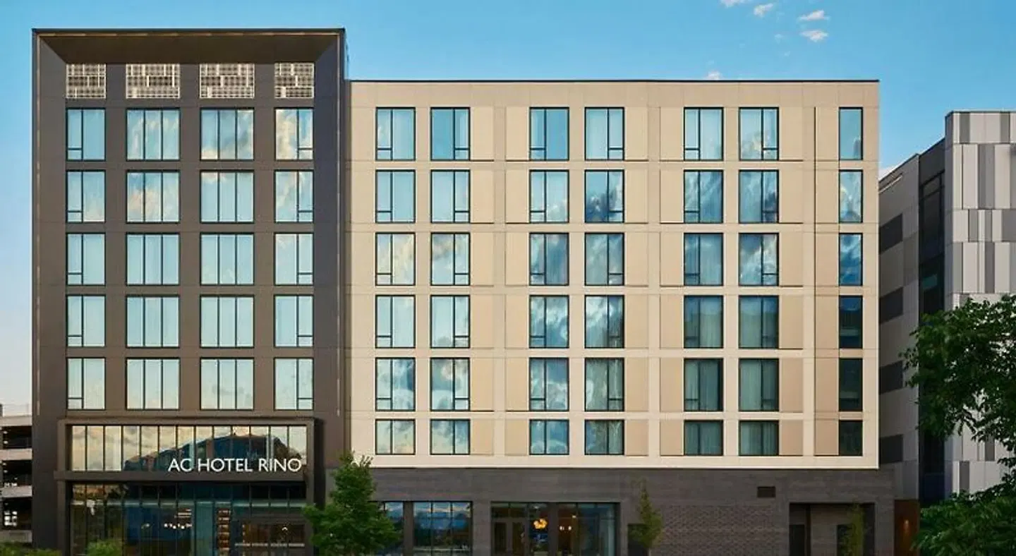AC Hotel Denver RiNo EXTERIOR