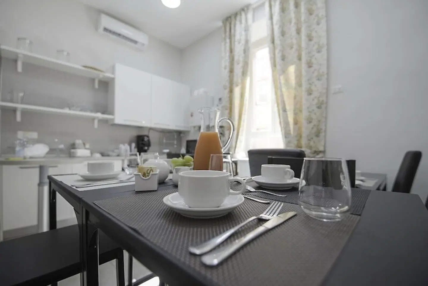 La Chambre Restaurant