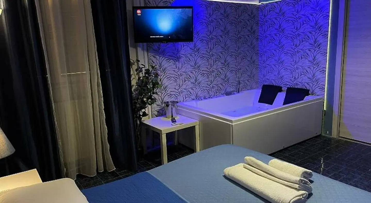 Etnea glamour house HEALTH_BEAUTY