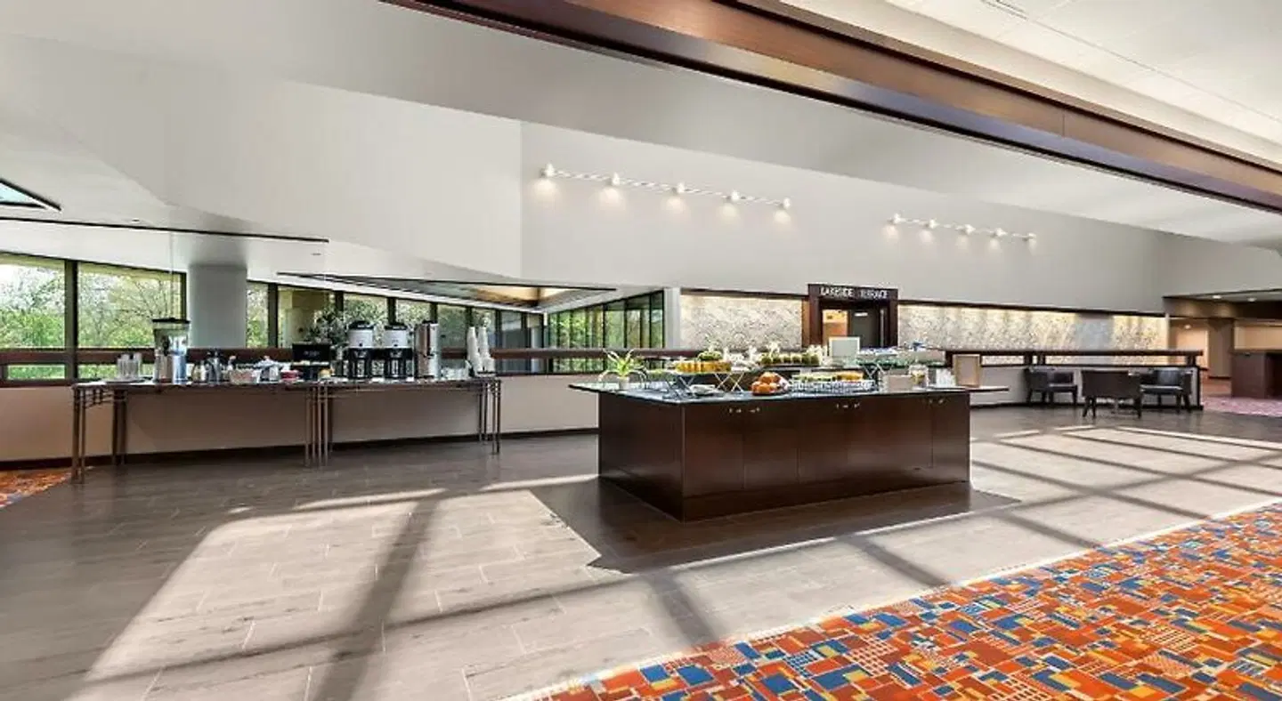 Crowne Plaza Princeton by IHG LOUNGE_LOBBY