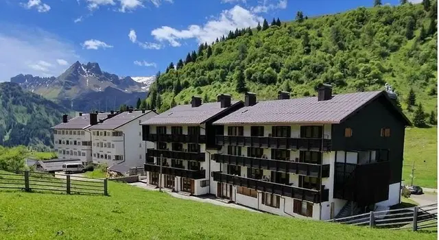 Grifone EXTERIOR