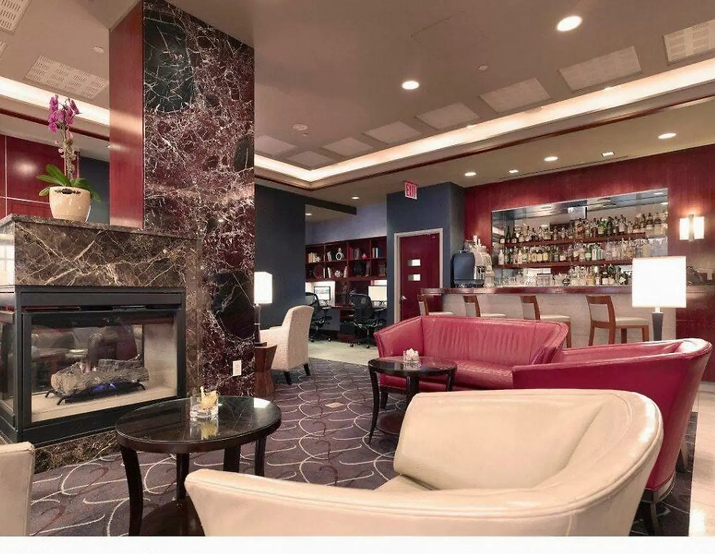 The Jewel Facing Rockefeller Center LOUNGE_LOBBY