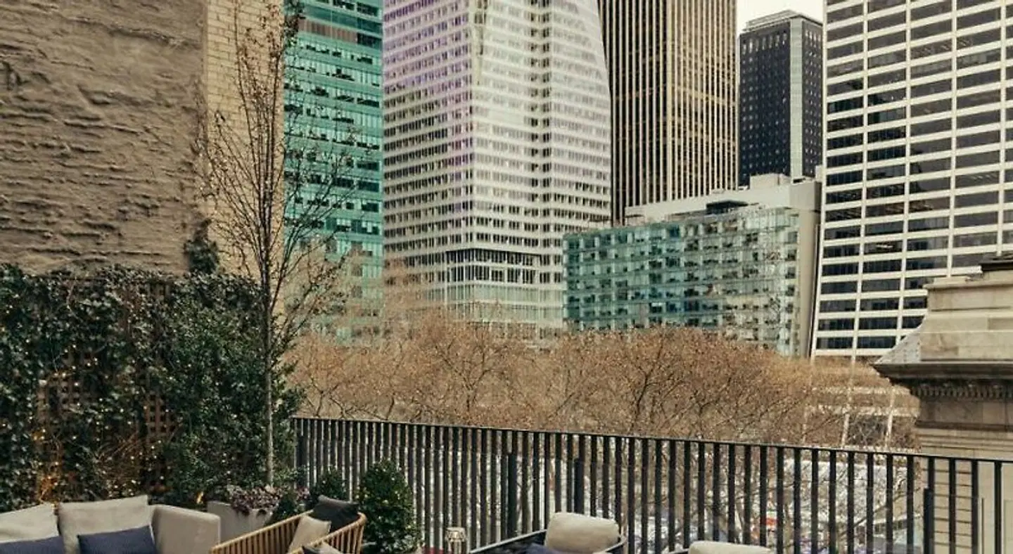 Park Terrace Hotel on Bryant Park Terrasse