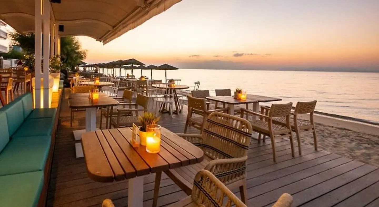 Golden Star City Resort Terrasse