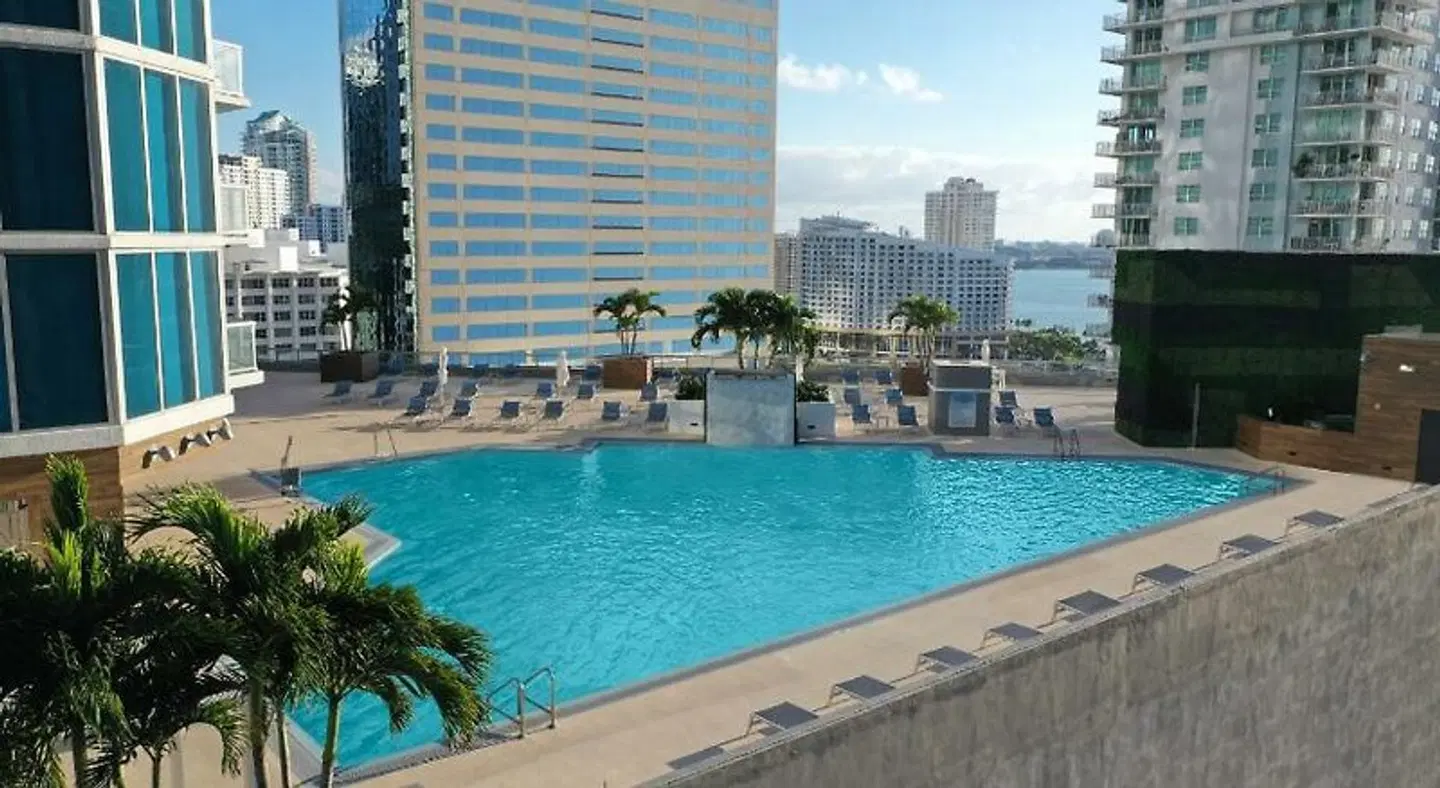 Hyatt Centric Brickell Miami OUTDOOR_POOL