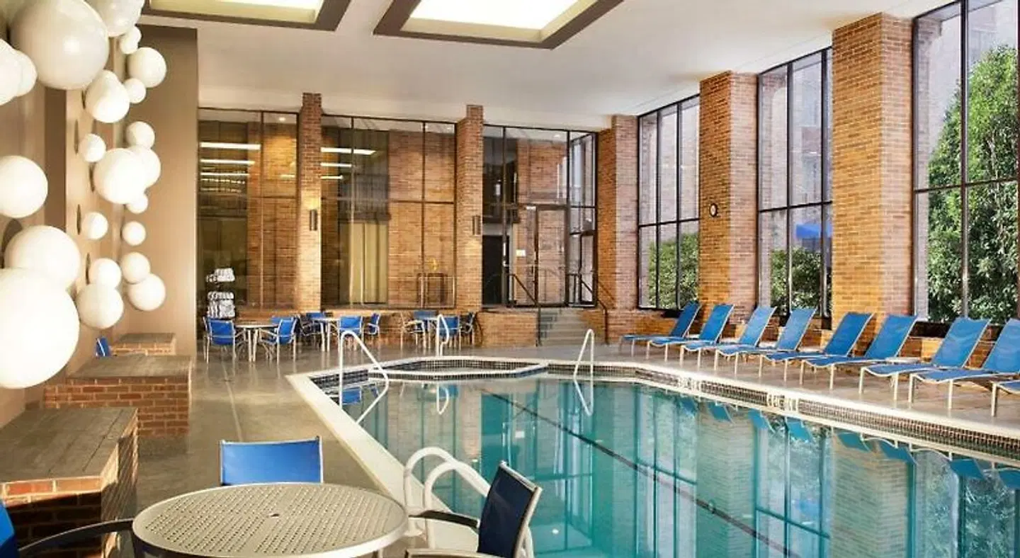 Hilton Parsippany Hallenbad