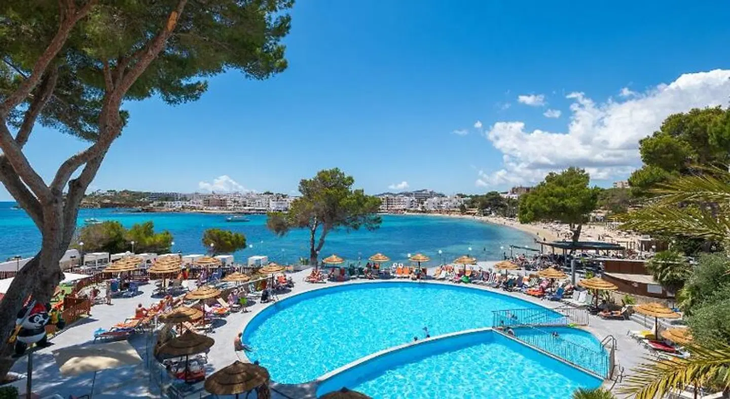 Leonardo Royal Ibiza Santa Eulalia OUTDOOR_POOL
