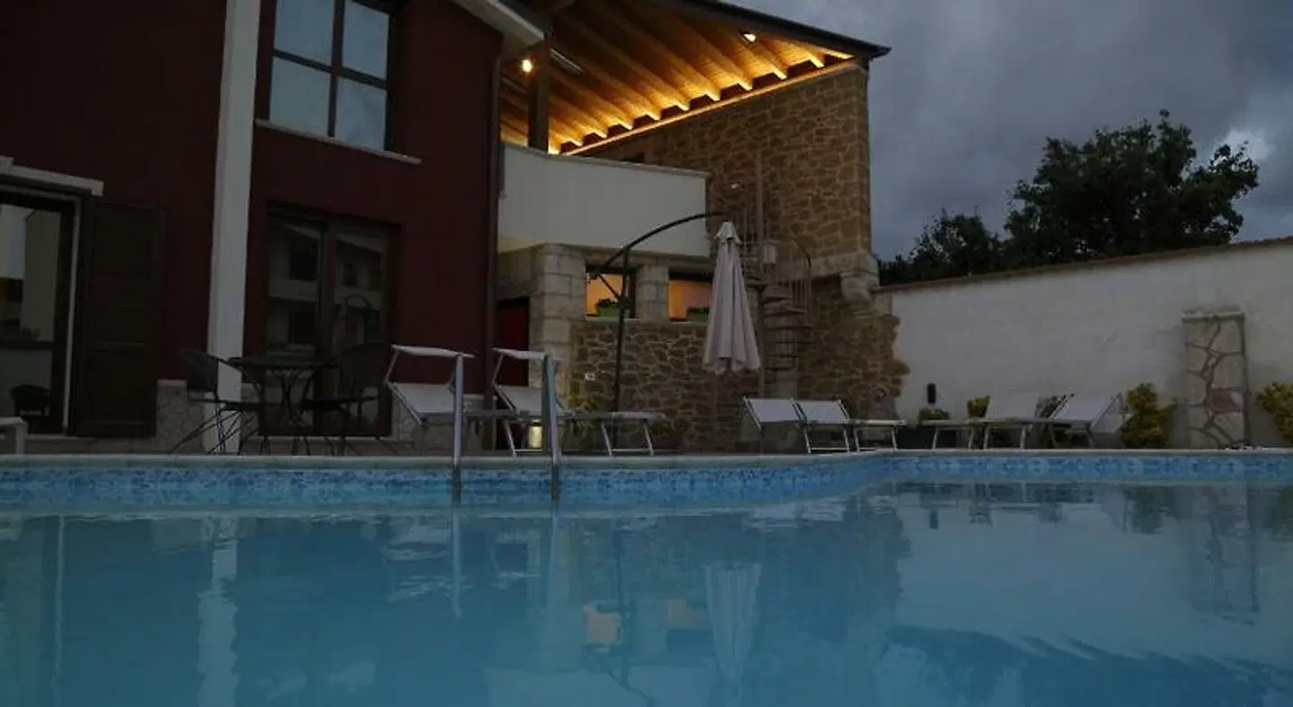 Il Quadrifoglio OUTDOOR_POOL