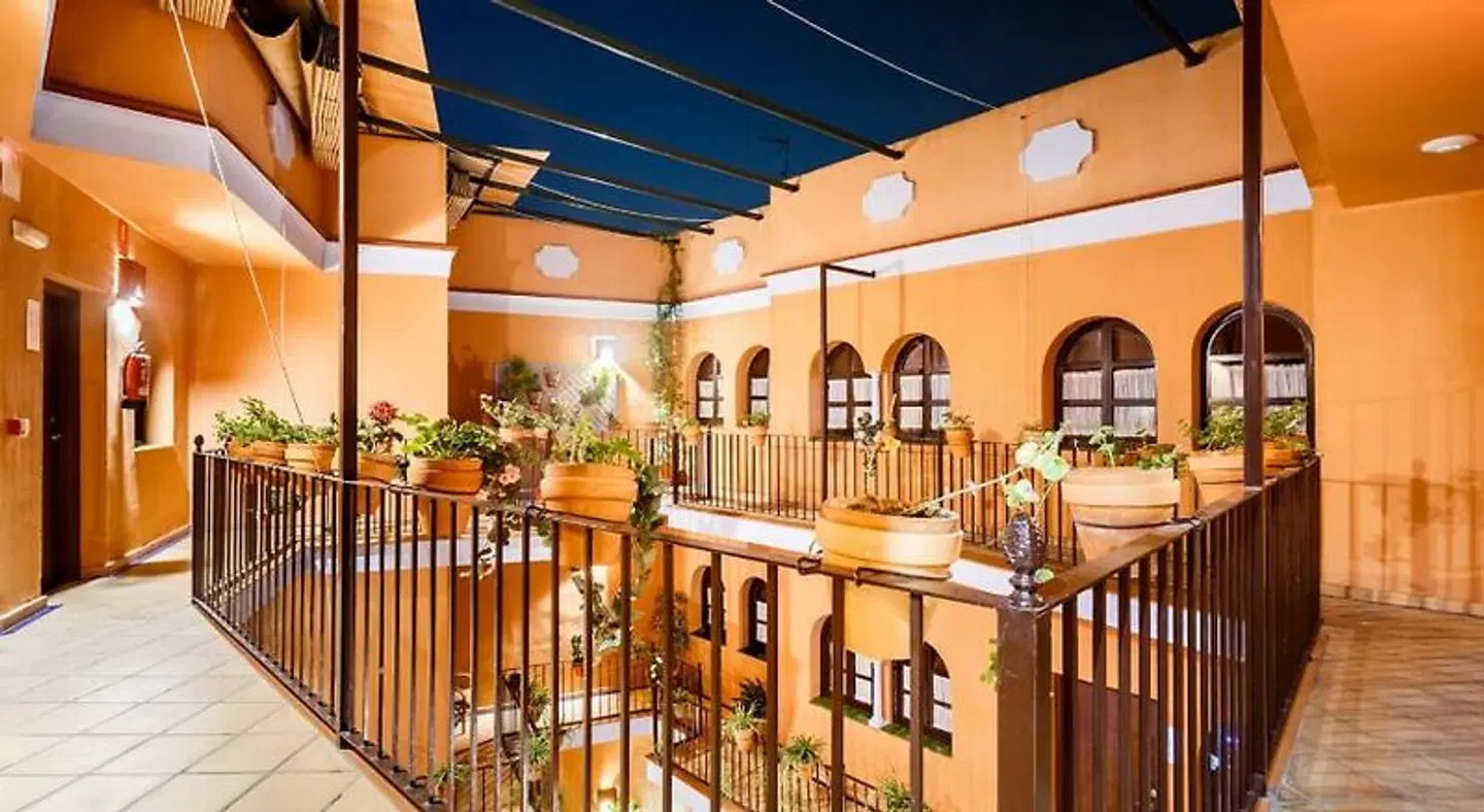 Patio de La Alameda Bar