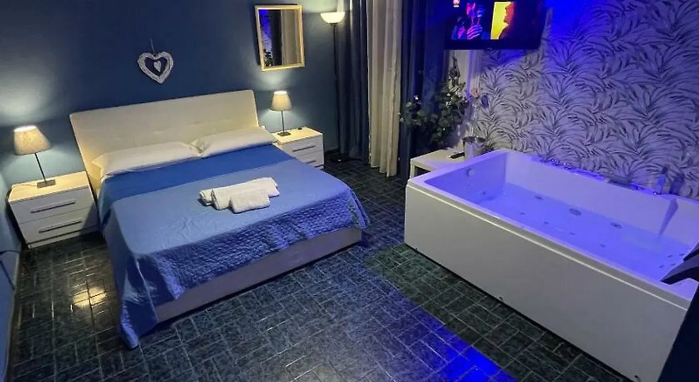 Etnea glamour house HEALTH_BEAUTY