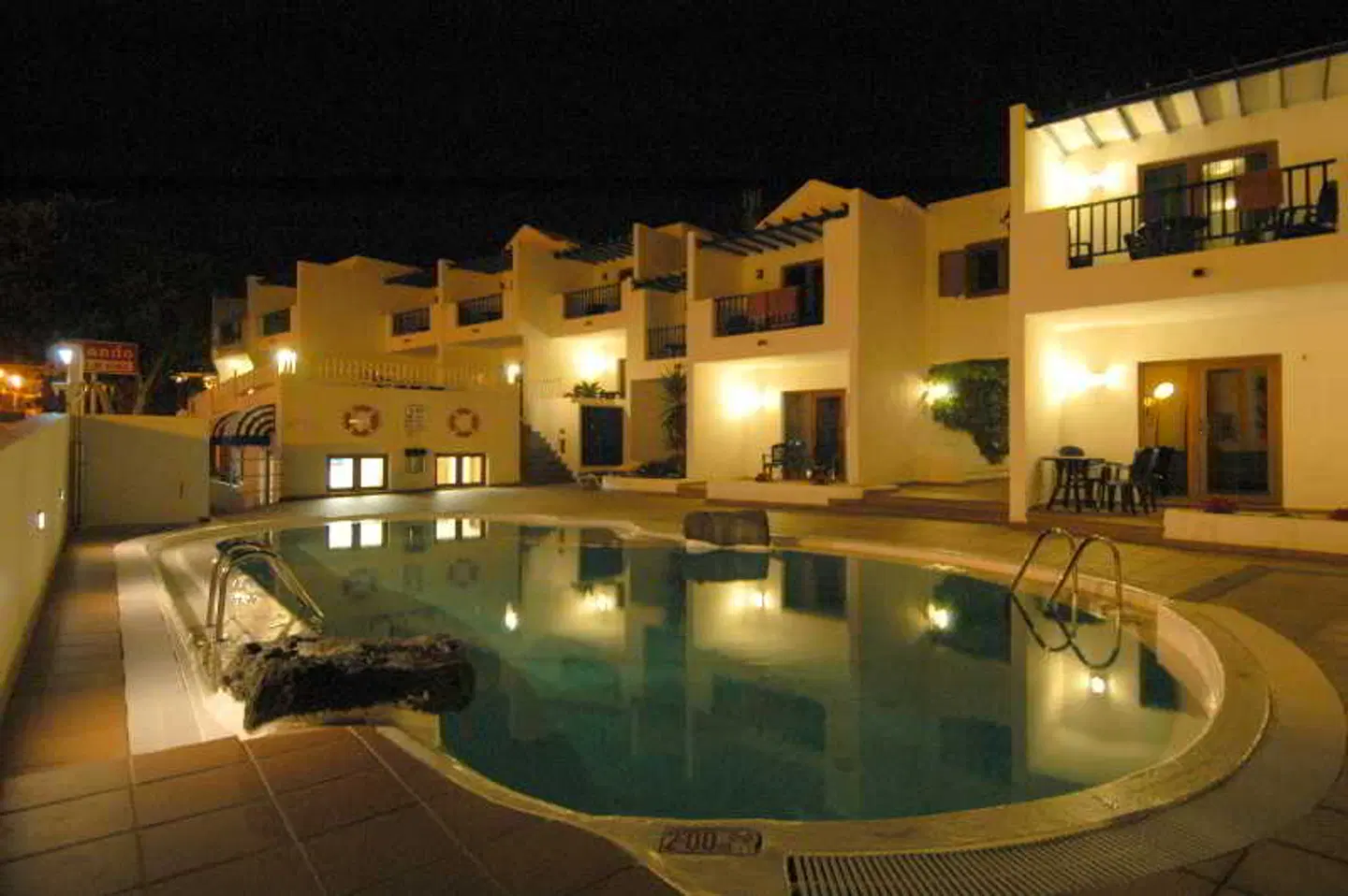 Apartamentos Isla de Lobos - Adults Only Hallenbad