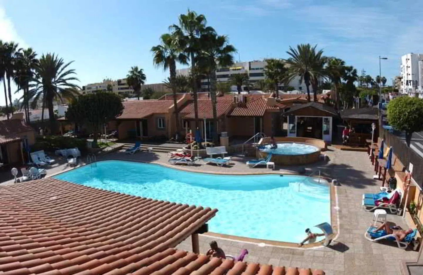 Bungalows Los Almendros - Gay Exclusive OUTDOOR_POOL