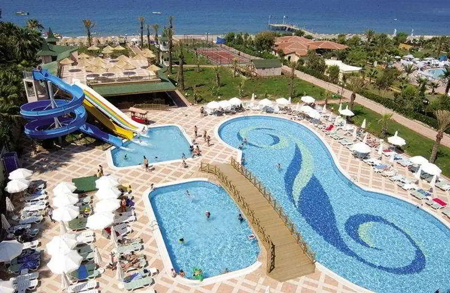 Holiday Garden Resort Pool
