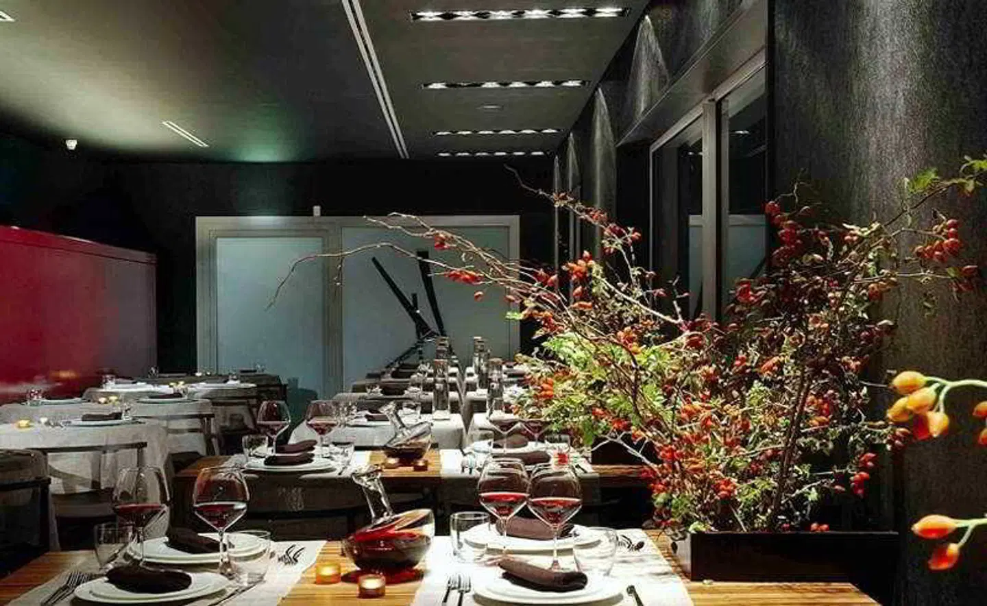 Black Hotel Restaurant