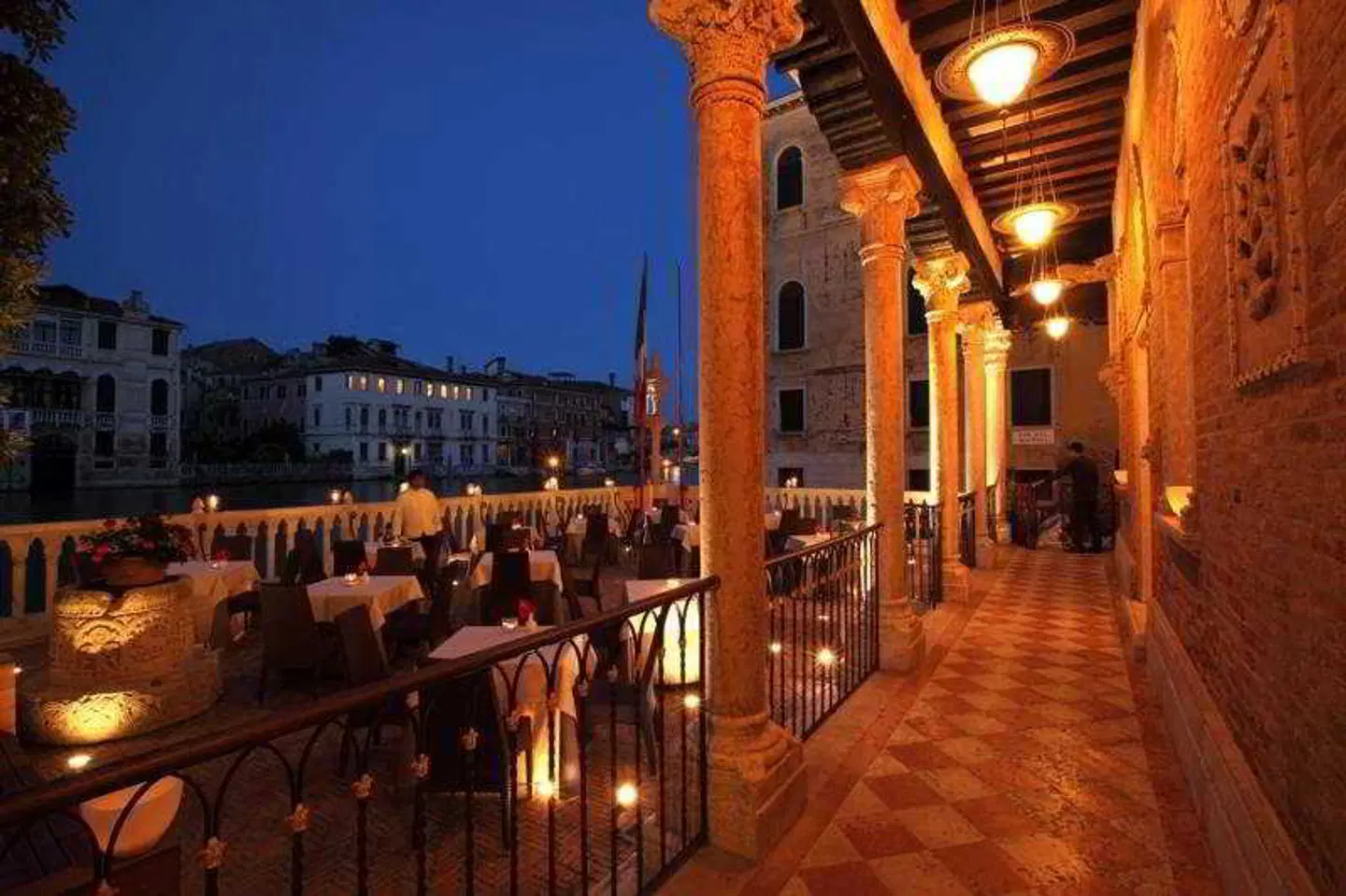 Palazzo Stern Terrasse