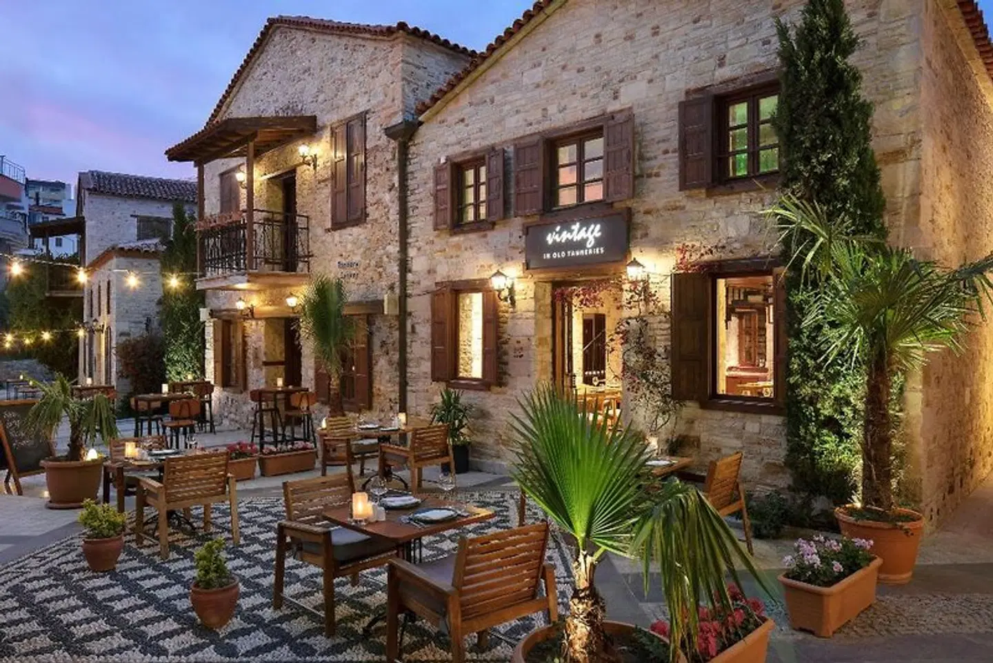 DoubleTree by Hilton Kusadasi Terrasse